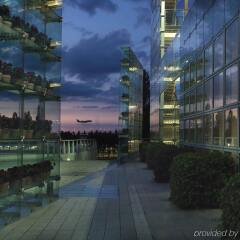 Отель Hilton Munich Airport