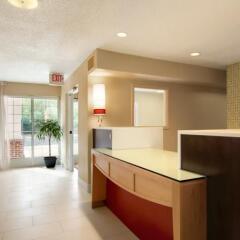 Отель Hawthorn Suites by Wyndham Chicago Schaumburg спа
