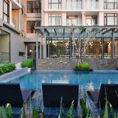 Отель At Mind Exclusive Pattaya