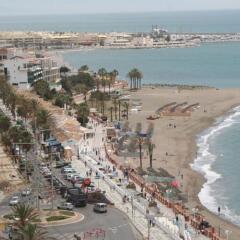 Отель Apartamentos Benal Beach пляж