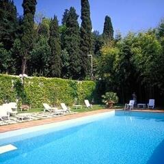Отель Villa Gabriele DAnnunzio бассейн