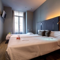 Отель Petit Palace Tres Cruces комната для гостей фото 4