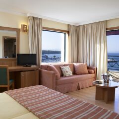 Отель Ramada Attica Riviera комната для гостей фото 2