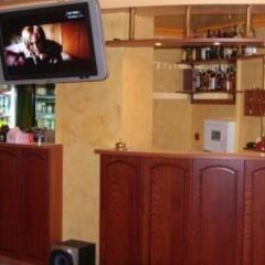 Отель Family Hotel Silvestar Болгария, Велико Тырново - отзывы, цены и фото номеров - забронировать отель Family Hotel Silvestar онлайн гостиничный бар