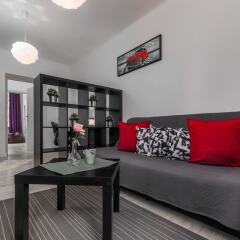 Отель Little Home - Henry Польша, Варшава - отзывы, цены и фото номеров - забронировать отель Little Home - Henry онлайн комната для гостей фото 2