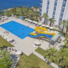Le Bleu Hotel & Resort с домашними животными