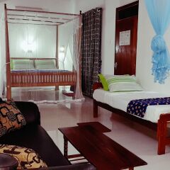 Hotel Happy Night & Restaurant комната для гостей