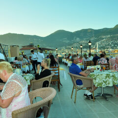 Ergun Hotel in Alanya, Turkiye from 56$, photos, reviews - zenhotels.com meals
