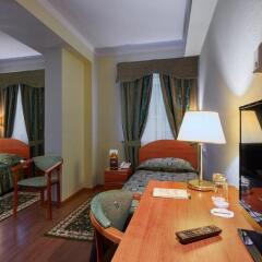 Гостиница Достоевский 4* Стандартный номер с 2 отдельными кроватями фото 8