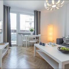 Отель P&O Apartments Plac Trzech Krzyzy Польша, Варшава - отзывы, цены и фото номеров - забронировать отель P&O Apartments Plac Trzech Krzyzy онлайн комната для гостей фото 5