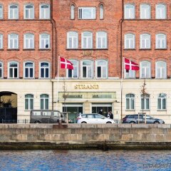 Отель Copenhagen Strand Копенгаген приотельная территория