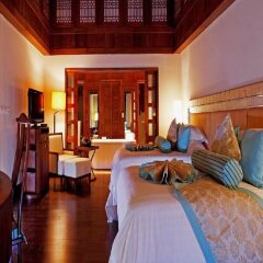 Отель Centara Grand Beach Resort Phuket Таиланд, Карон-Бич - 5 отзывов об отеле, цены и фото номеров - забронировать отель Centara Grand Beach Resort Phuket онлайн комната для гостей фото 2
