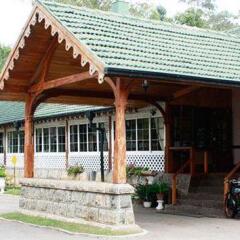 Bandarawela Hotel парковка