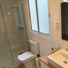 Отель BarcelonaForRent The Central Place Испания, Барселона - отзывы, цены и фото номеров - забронировать отель BarcelonaForRent The Central Place онлайн ванная