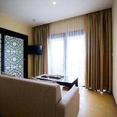 Отель Hue Riverside Boutique Resort & Spa Вьетнам, Хюэ - отзывы, цены и фото номеров - забронировать отель Hue Riverside Boutique Resort & Spa онлайн комната для гостей