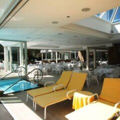 Отель Tritone Terme Италия, Абано-Терме - отзывы, цены и фото номеров - забронировать отель Tritone Terme онлайн бассейн