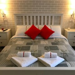 Отель Moonlight Inn Guest House Италия, Рим - отзывы, цены и фото номеров - забронировать отель Moonlight Inn Guest House онлайн комната для гостей фото 2