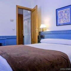 Отель Espahotel Gran Via комната для гостей фото 9