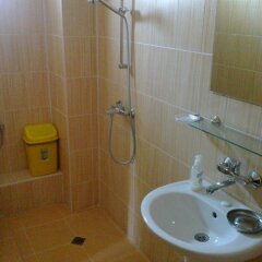 Отель Guest House Rusalka Болгария, Кранево - отзывы, цены и фото номеров - забронировать отель Guest House Rusalka онлайн ванная