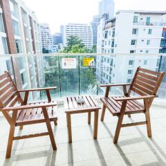 Отель Lohas Residences Sukhumvit Бангкок балкон