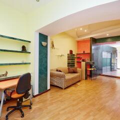Гостиница Flat On Deribasovskaya балкон