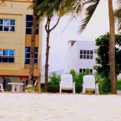 Отель Transit Beach View Hotel Мальдивы, Мале - отзывы, цены и фото номеров - забронировать отель Transit Beach View Hotel онлайн пляж