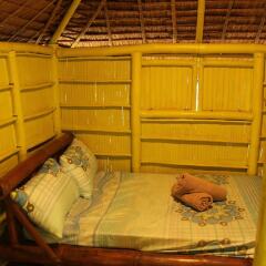 Отель Bamboo Rooms & Cottages by Dang Maria BB Филиппины, Пуэрто-Принцеса - отзывы, цены и фото номеров - забронировать отель Bamboo Rooms & Cottages by Dang Maria BB онлайн бассейн
