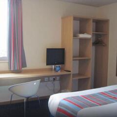 Travelodge London Central City Road Hotel Стандартный номер с различными типами кроватей фото 2
