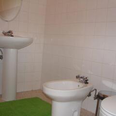 Lisbon Riverview Hostel Лиссабон ванная