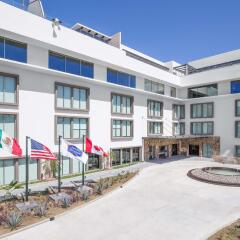 Отель Hampton Inn & Suites By Hilton Los Cabos Сан-Хосе-дель-Кабо парковка