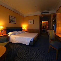 Grand Hotel Barone Di Sassj сейф в номере