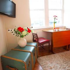 Отель Bright New Town 2 bed Apt - 5 Mins to Princes St Великобритания, Эдинбург - отзывы, цены и фото номеров - забронировать отель Bright New Town 2 bed Apt - 5 Mins to Princes St онлайн удобства в номере