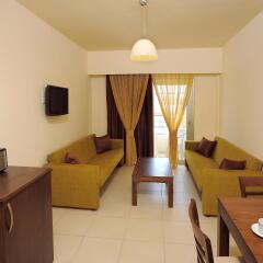 Euronapa Hotel Apartments комната для гостей фото 2