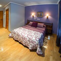 Отель Hostal Gran Duque Испания, Боойо - отзывы, цены и фото номеров - забронировать отель Hostal Gran Duque онлайн комната для гостей фото 3