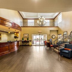 Отель Comfort Suites Galveston США, Галвестон - отзывы, цены и фото номеров - забронировать отель Comfort Suites Galveston онлайн интерьер отеля фото 3