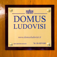 Отель Domus Ludovisi - Daplace Collection бассейн