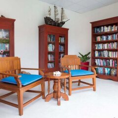 Отель Chomview Residence развлечения