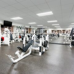 Отель Crowne Plaza Times Square Manhattan США, Нью-Йорк - отзывы, цены и фото номеров - забронировать отель Crowne Plaza Times Square Manhattan онлайн фитнесс-зал фото 3