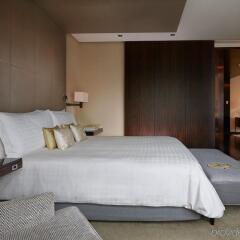 Отель Four Seasons Hotel Tokyo at Marunouchi Япония, Токио - отзывы, цены и фото номеров - забронировать отель Four Seasons Hotel Tokyo at Marunouchi онлайн комната для гостей фото 5