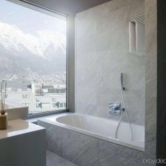ADLERS Hotel in Innsbruck, Austria from 169$, photos, reviews - zenhotels.com bathroom photo 2