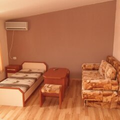 Отель Dobrevi Guest House Болгария, Бургас - отзывы, цены и фото номеров - забронировать отель Dobrevi Guest House онлайн комната для гостей