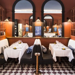Отель Cocorico Luxury Guest House Порту гостиничный бар