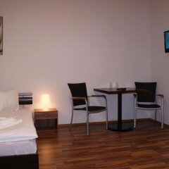 Отель Hostelbar Германия, Лейпциг - отзывы, цены и фото номеров - забронировать отель Hostelbar онлайн комната для гостей фото 3