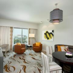 Отель Hilton Capital Grand Abu Dhabi комната для гостей фото 3
