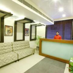 Отель Karon Hotels - Lajpat Nagar Индия, Нью-Дели - отзывы, цены и фото номеров - забронировать отель Karon Hotels - Lajpat Nagar онлайн интерьер отеля фото 3