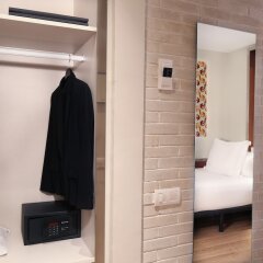 Отель Balmes Испания, Барселона - 10 отзывов об отеле, цены и фото номеров - забронировать отель Balmes онлайн сейф в номере