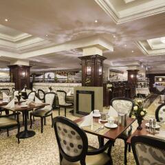 Ramada Hotel & Suites Bucharest North питание