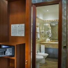 Barberini Hotel сейф в номере