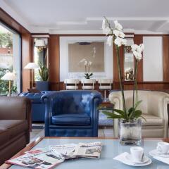 Grand Hotel Tiberio интерьер отеля