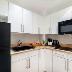 Avalon Hotel в номере
